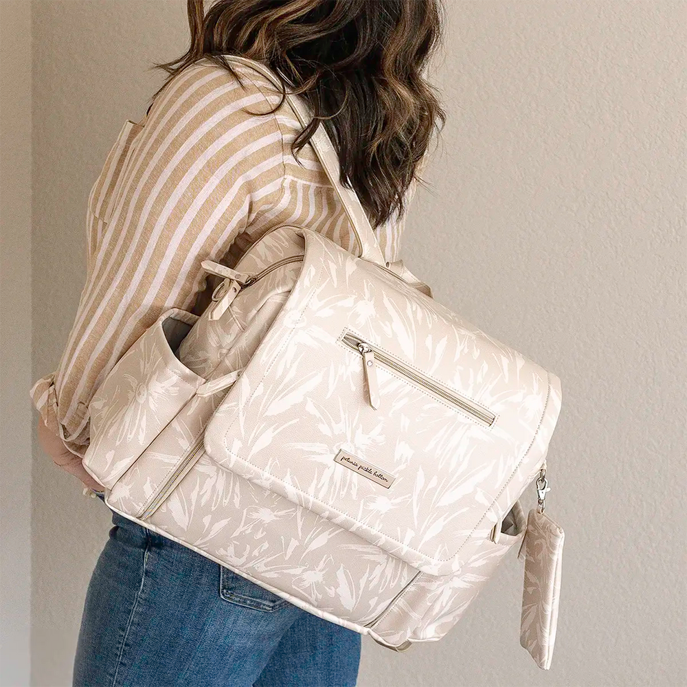 mom wearing the Boxy Backpack Deluxe in Linen Blossom