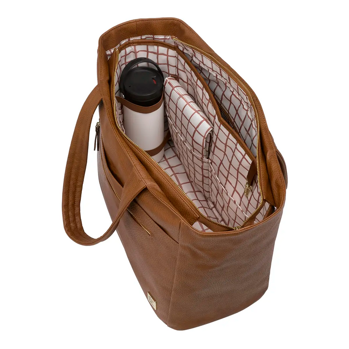 Essentials Tote in Cedar