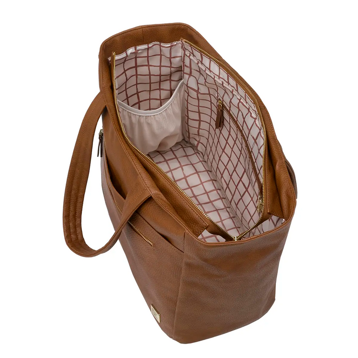 Essentials Tote in Cedar