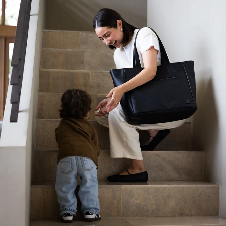Essentials Tote in Ebony