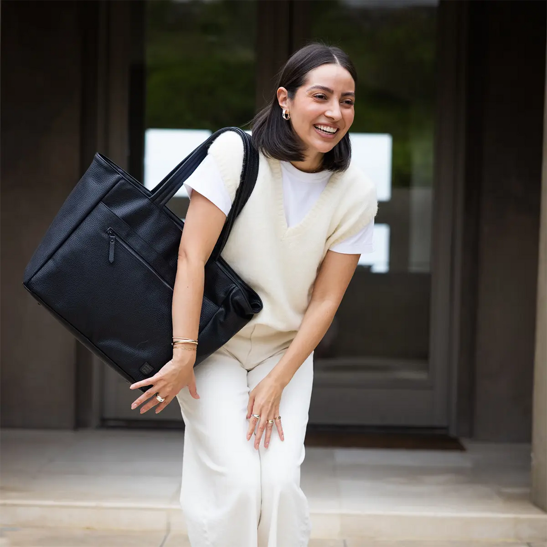 Essentials Tote in Ebony