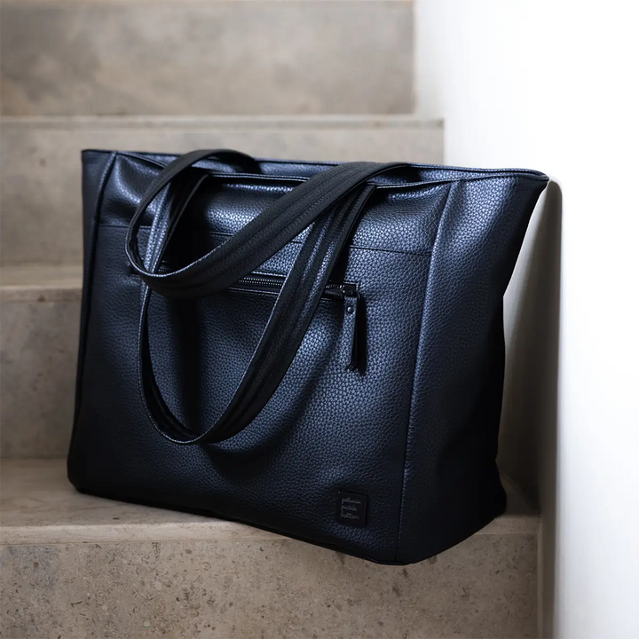 Essentials Tote in Ebony