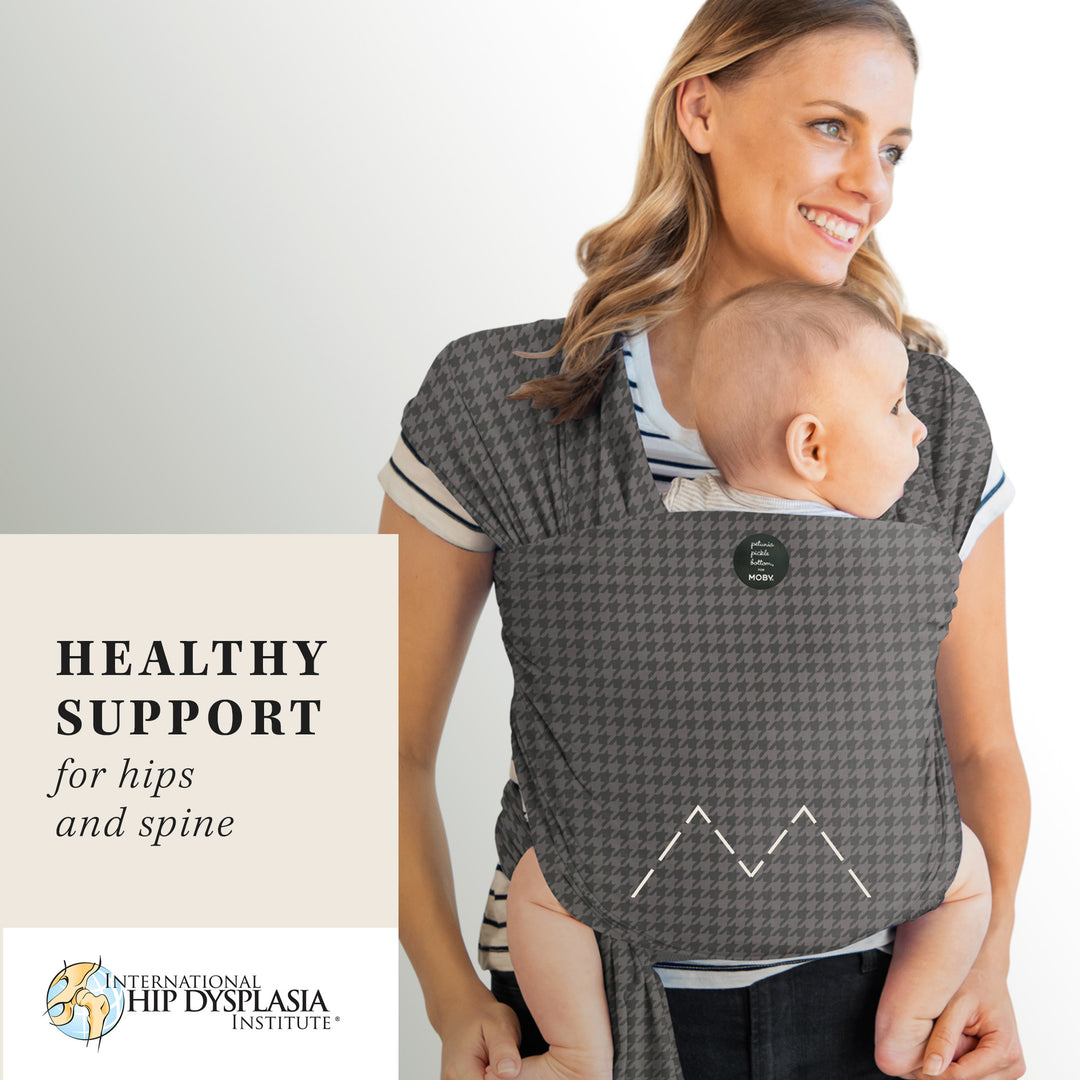 Petunia Pickle Bottom x MOBY Classic Wrap in Houndstooth. healthy support for hips and spine by international hip dysplasia institute