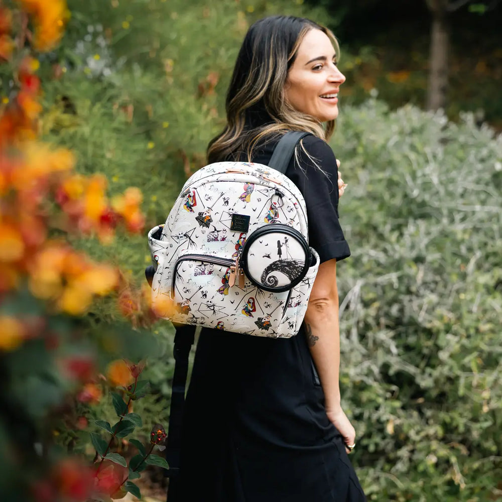 mom wearing the Mini Backpack in Disney's Halloween Town