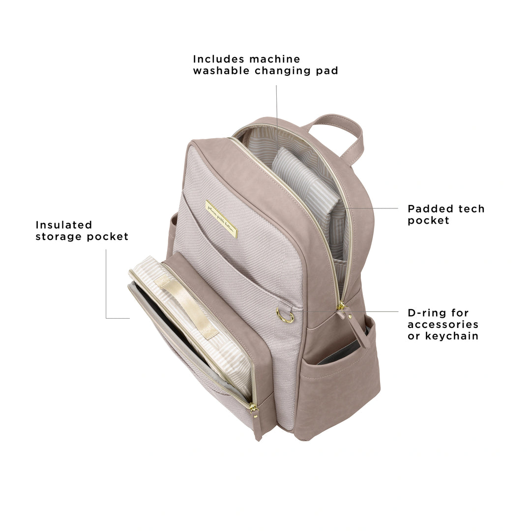 Sync Backpack interior features includes machine washable changing pad, padded tech pocket, d-ring for accessories or keychain, insulated storage pocket