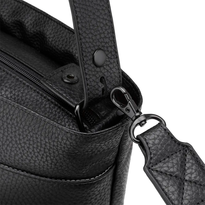 ⁠Pro Bucket Bag in Ebony
