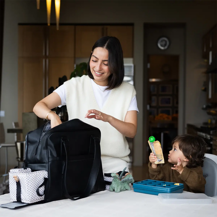 ⁠2-in-1 Provisions Tote in Ebony