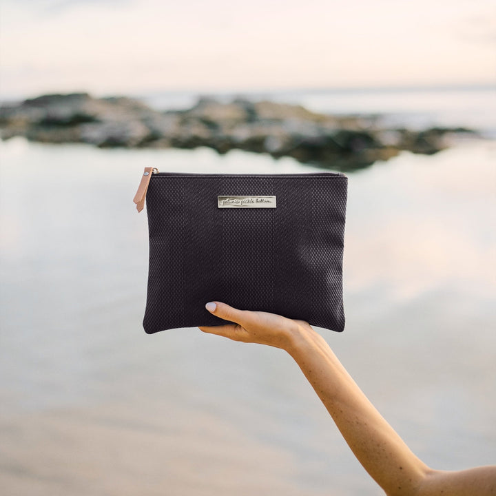 Organizer Trio in Carbon Cable Stitch-Petunia Pickle Bottom