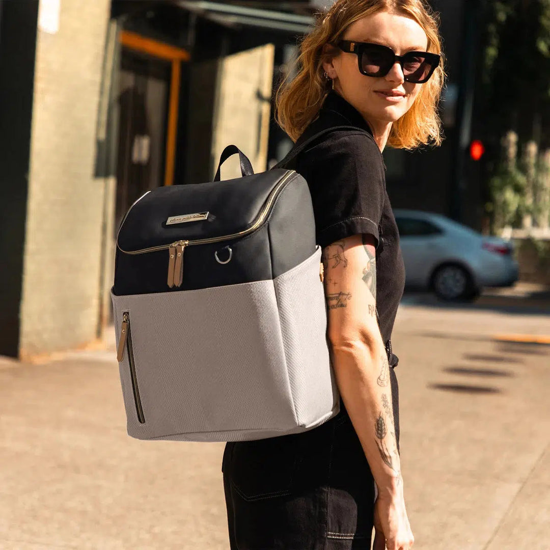 Tempo Backpack in Black/Sand Cable Stitch